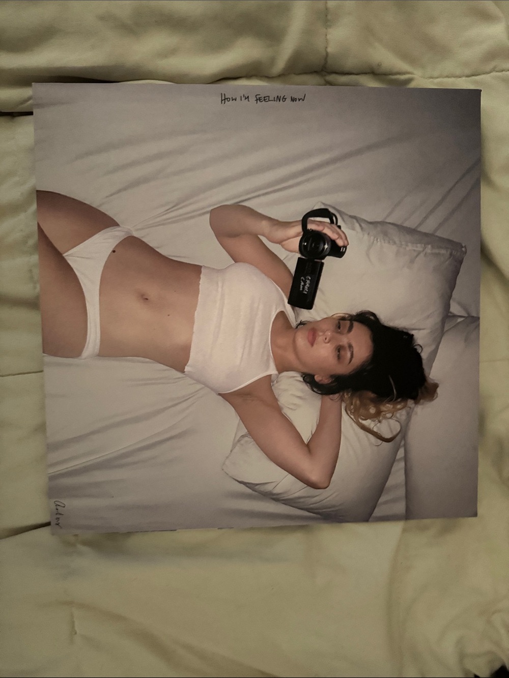 CHARLI XCX HOW IM FEELING NOW NEO YELLOW VINYL